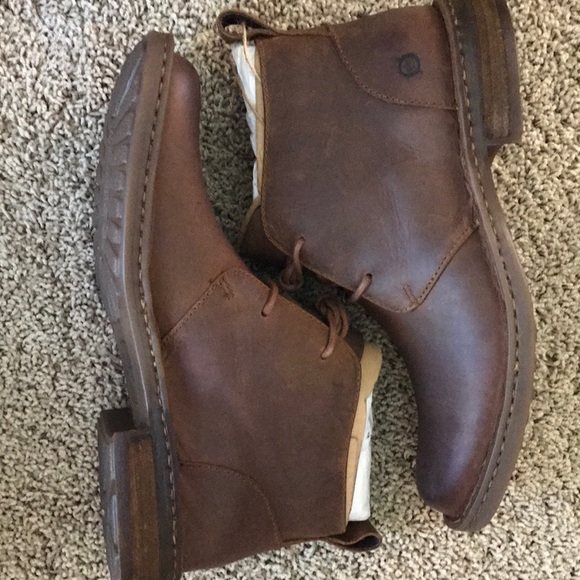 born henrik chukka boot